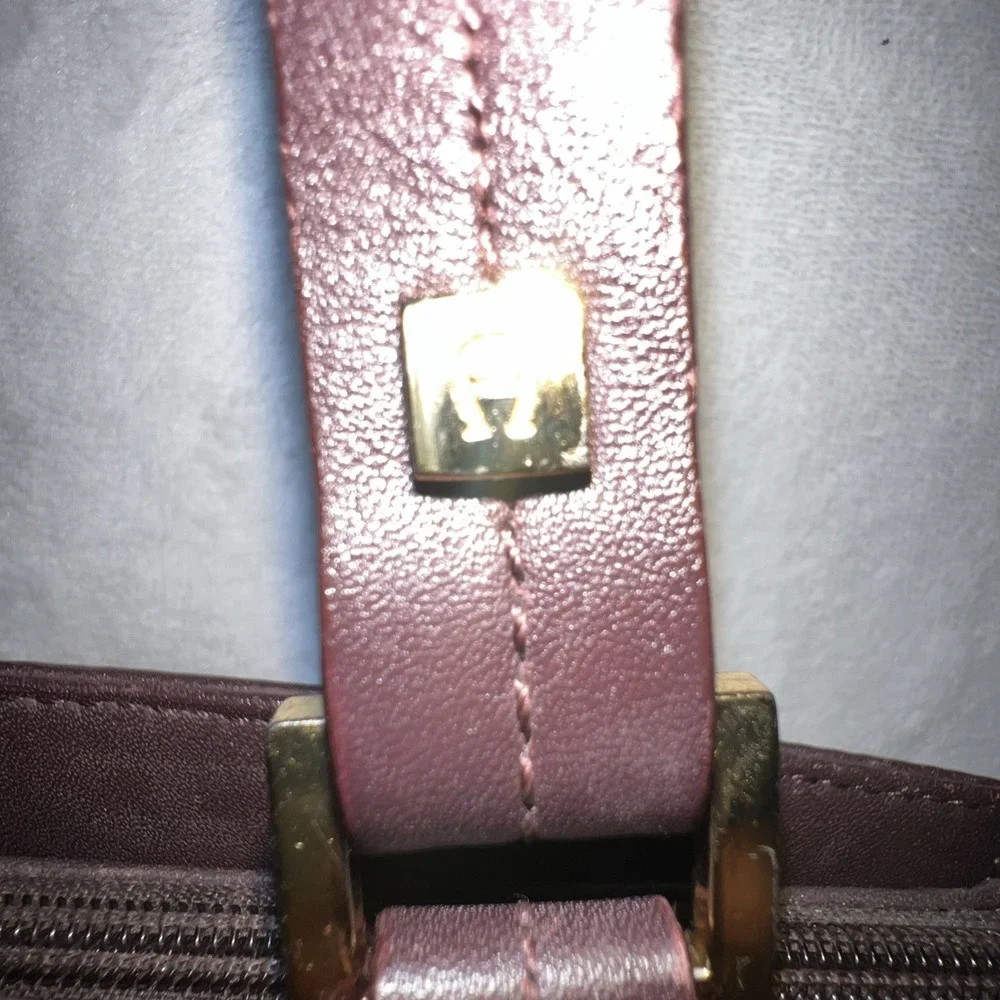 Aigner Shoulder Purse Burgundy Bag Handbag Classic Logo Charm Work‎